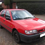 Nissan sunny N14 1,6 (SKROTTET)