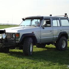 Toyota Landcruiser HJ61 SOLGT