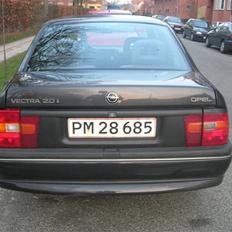 Opel vectra 2.0i gls SOLGT