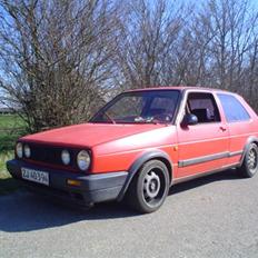 VW golf 2 (død)