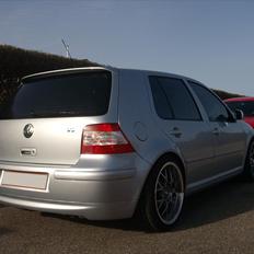 VW Golf IV 2,3 VR5 Highline