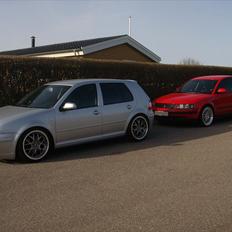 VW Golf IV 2,3 VR5 Highline