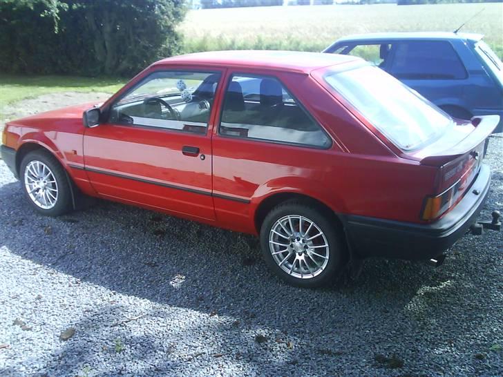 Ford Escort 1.3 C billede 1