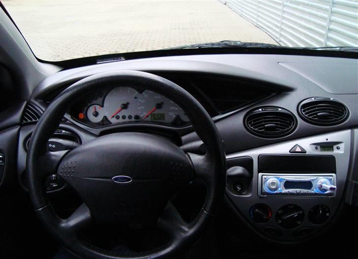 Ford Focus "solgt" billede 10