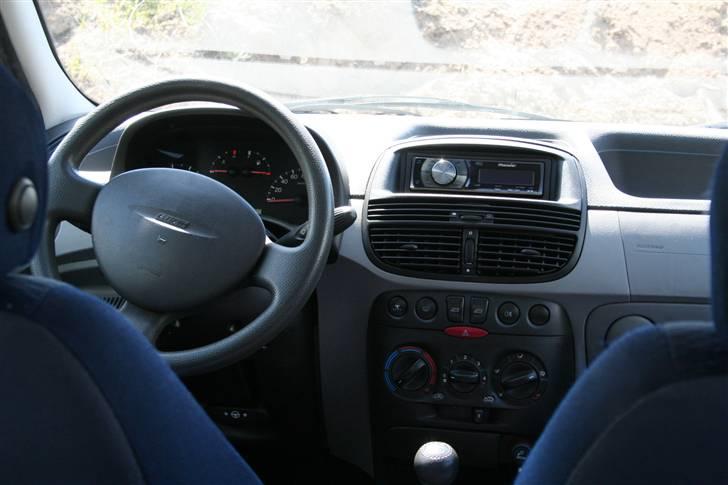 Fiat Punto II 1.2 8v (SOLGT) billede 9