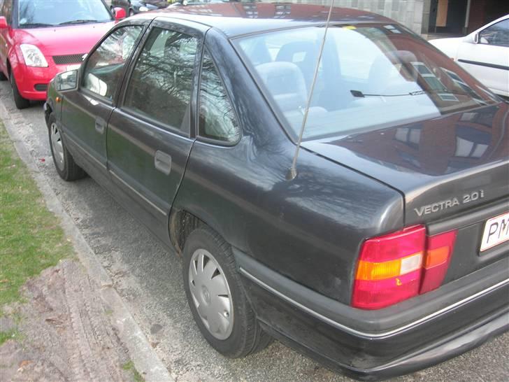 Opel vectra 2.0i gls SOLGT billede 4