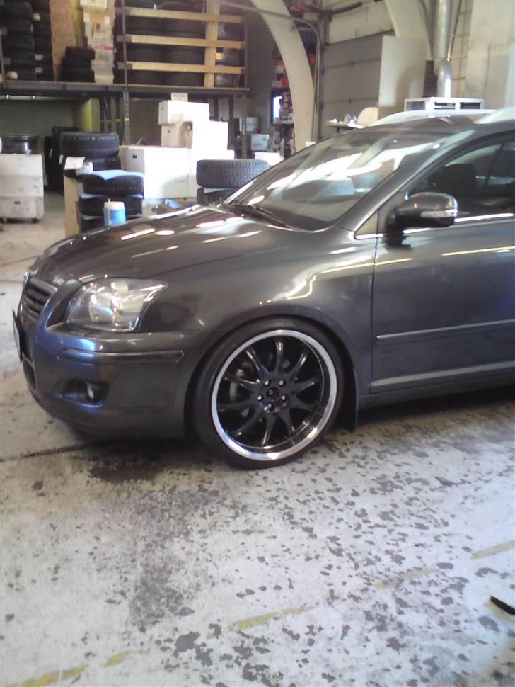 Toyota Avensis Sol plus Solgt!! - 20" test ved bigwheels takker for tiden i brugt. billede 9