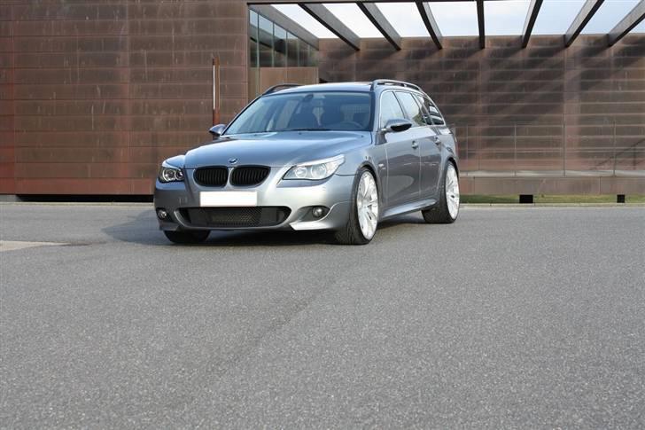BMW 530D M-TEC/HARTGE SOLGT billede 18