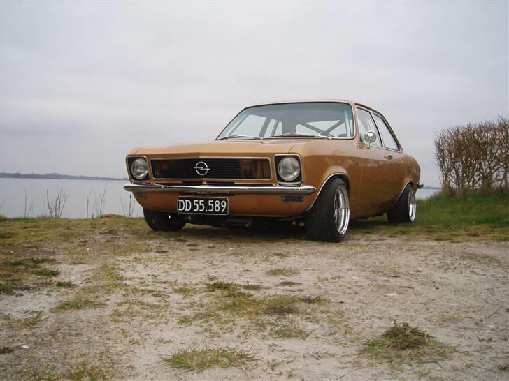 Opel Ascona A billede 3