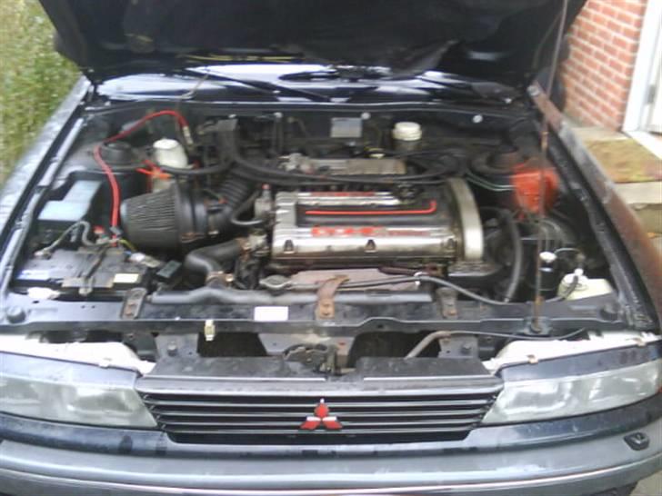 Mitsubishi Galant - gammel moter.( billede 4
