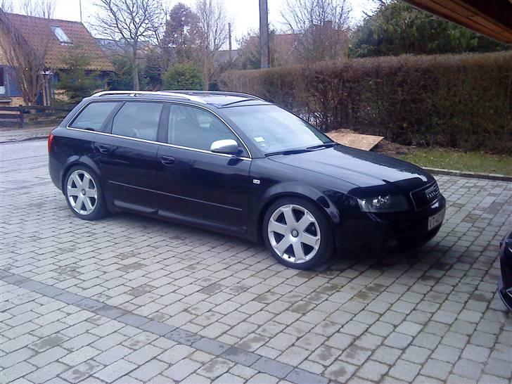 Audi A4 1.8T Avant - Nye originale 18" S4/B6 alufælge til vinterfælge billede 9