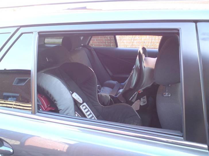 Toyota Avensis  billede 8