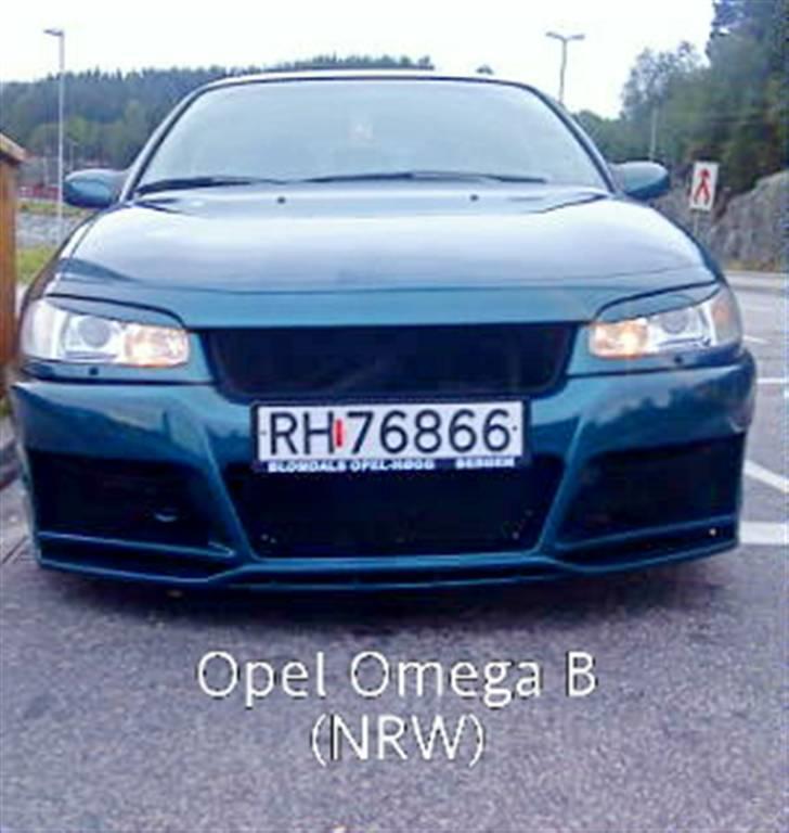 Opel Omega B1 "NRW" stv - Står og venter på fergen.  billede 14