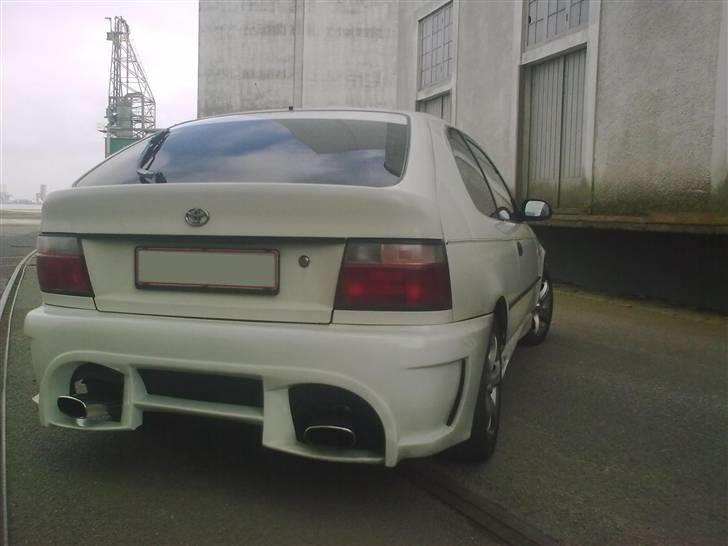 Toyota Corolla E10 (solgt) billede 4