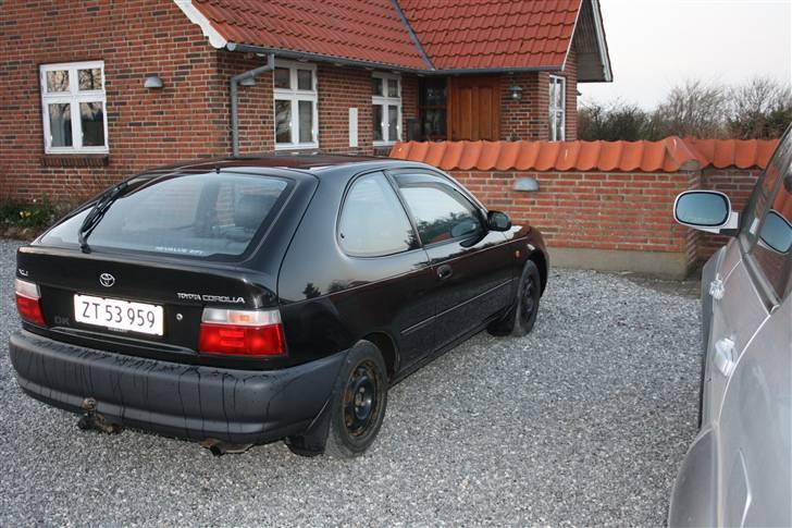 Toyota corolla (SOLGT) billede 4