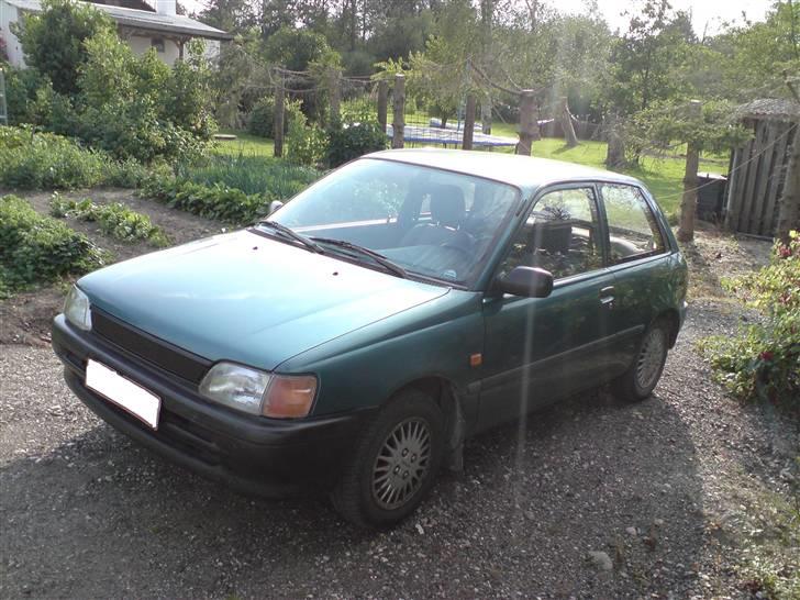 Toyota Starlet 1,3XLi(Solgt) billede 9