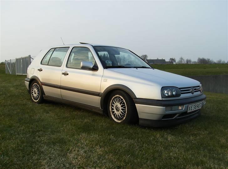 VW golf 3 VR6 solgt billede 4