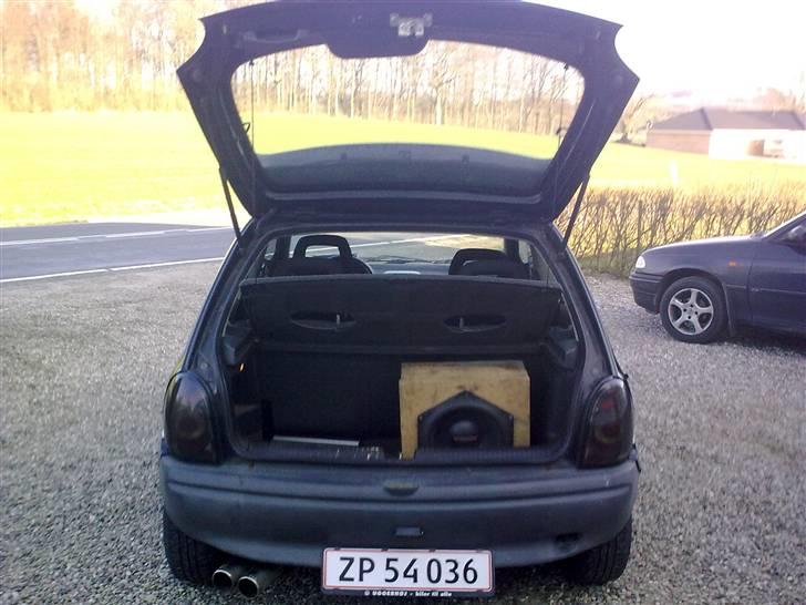 Opel corsa 1,4 si  *solgt* billede 4