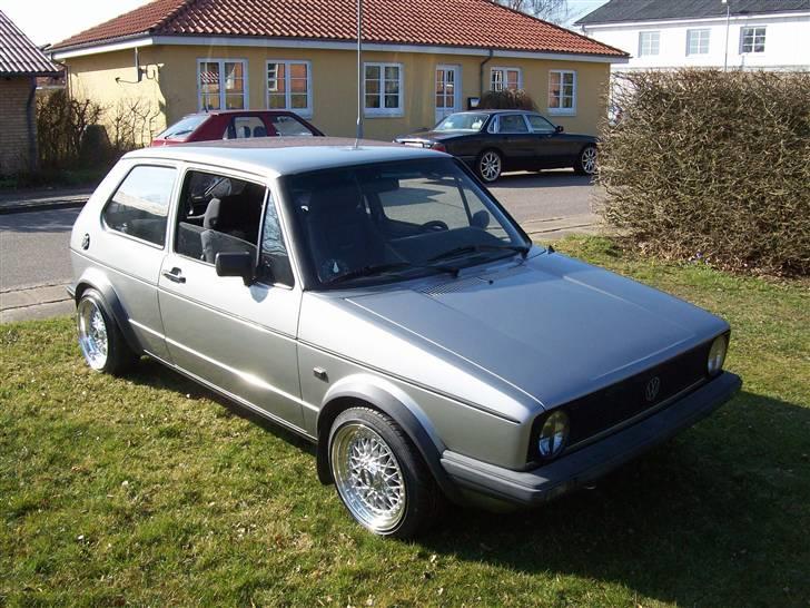 VW Golf 1 gti /solgt billede 1