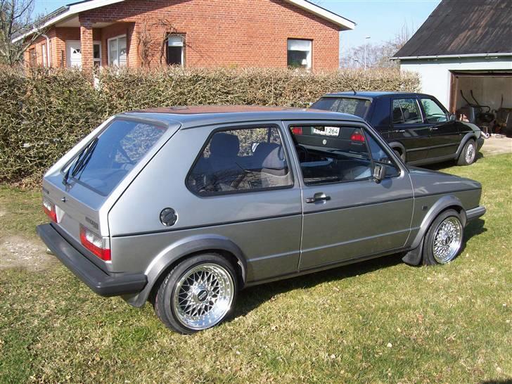 VW Golf 1 gti /solgt billede 3