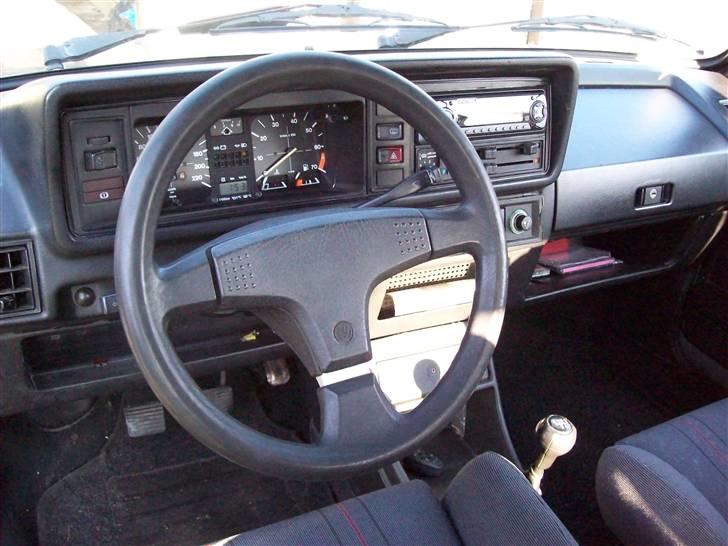 VW Golf 1 gti /solgt billede 8