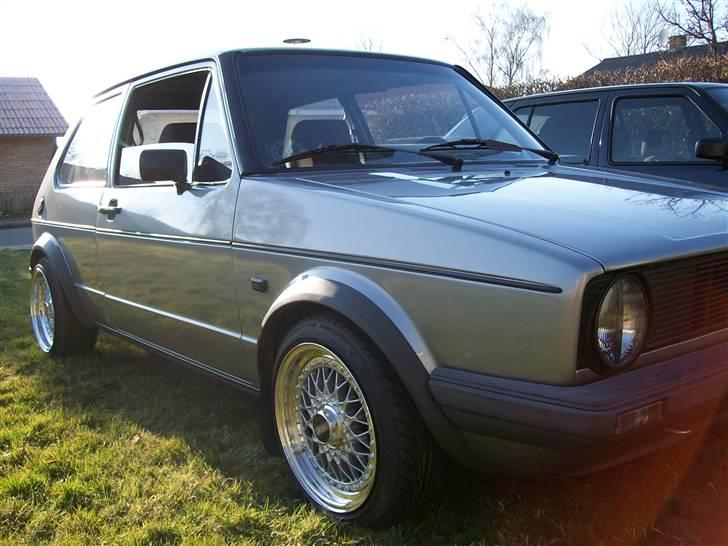 VW Golf 1 gti /solgt billede 11