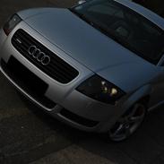 Audi TT 1,8T quattro TIL SALG