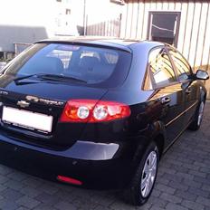 Chevrolet Lacetti  (TOTALT SKADET)