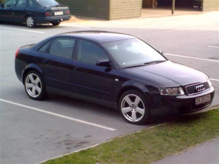 Audi A4 1,8 T (SOLGT) - april 2009 billede 13