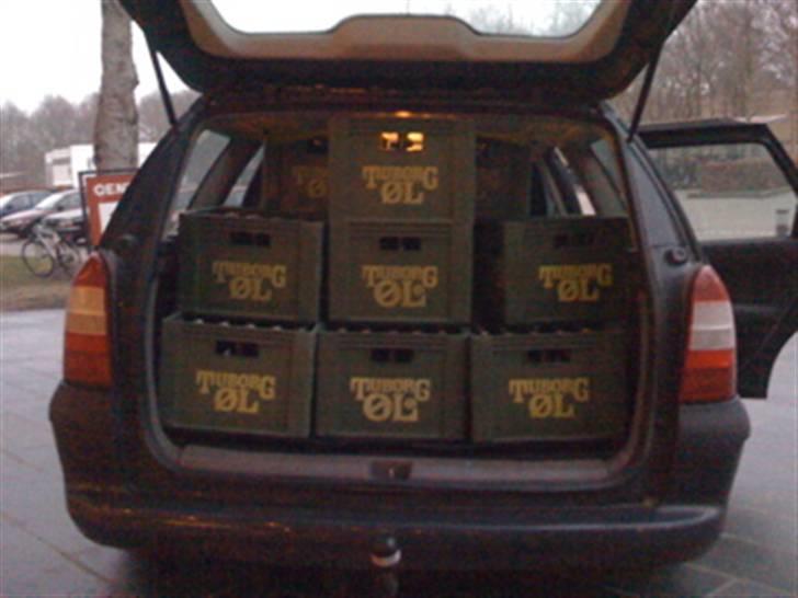 Opel Vectra *solgt* - Her er det billede jeg viser til folk, hvis de spørger mig hvorfor jeg har købt en bil på gule plader :) billede 11