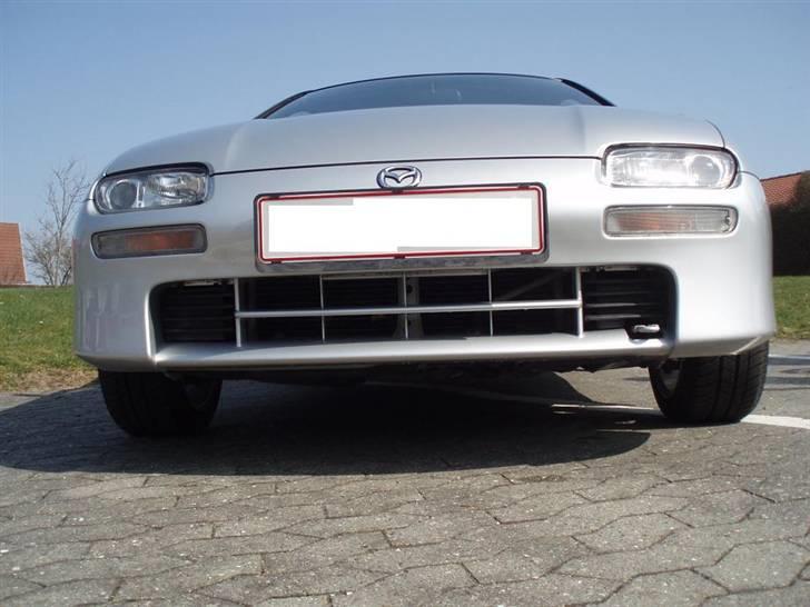 Mazda 323F 1,5 GLX billede 3