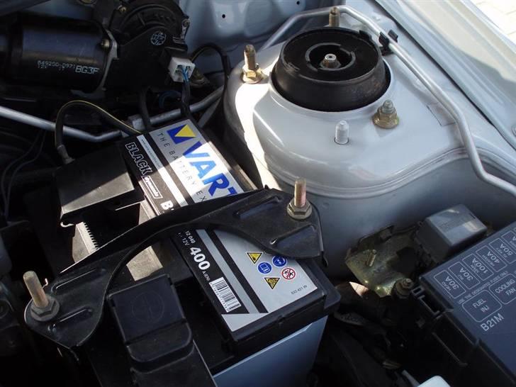 Mazda 323F 1,5 GLX billede 11