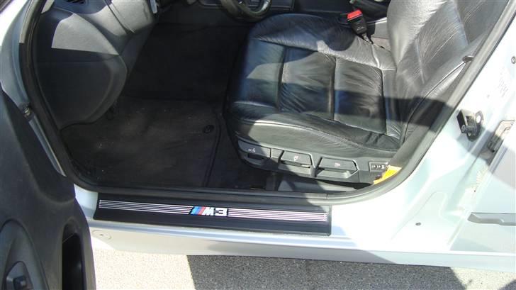 BMW 325i [Solgt] billede 9