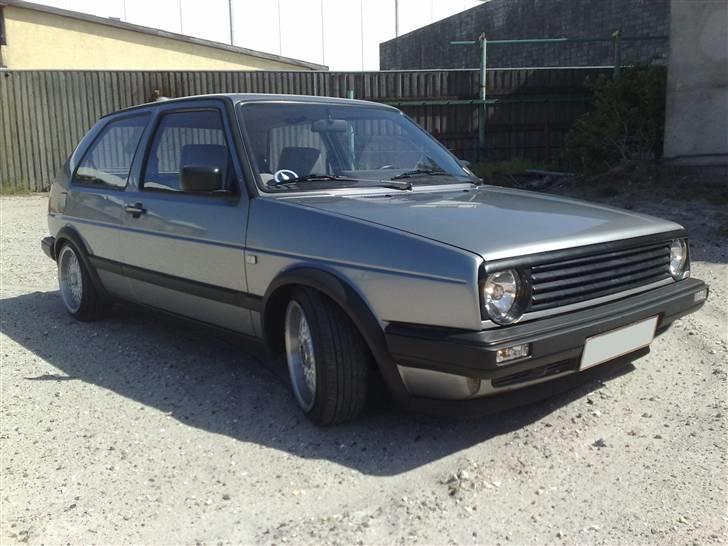 VW Golf 1,6 (solgt) billede 3