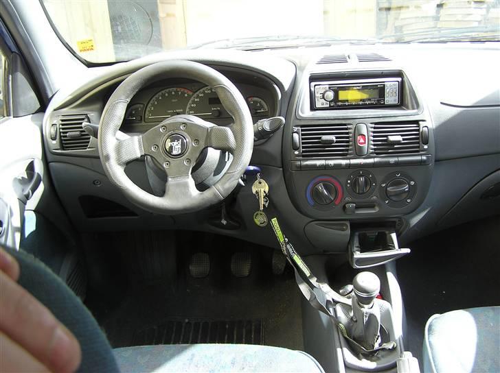 Fiat Brava "DØD" - mit nye rat og gearknop billede 10