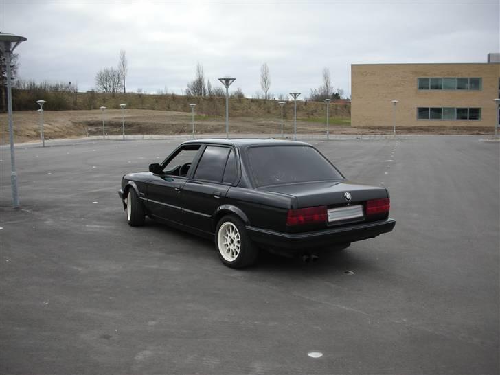 BMW 325i E30 billede 8