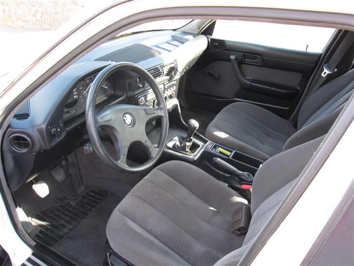 BMW 518I (SOLGT) billede 10