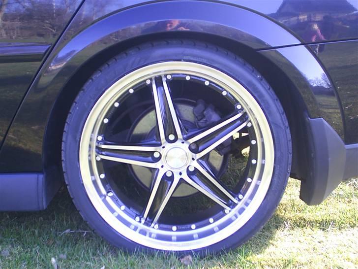 Opel Vectra 1.8 16v SOLGT - Nye 19"... billede 18