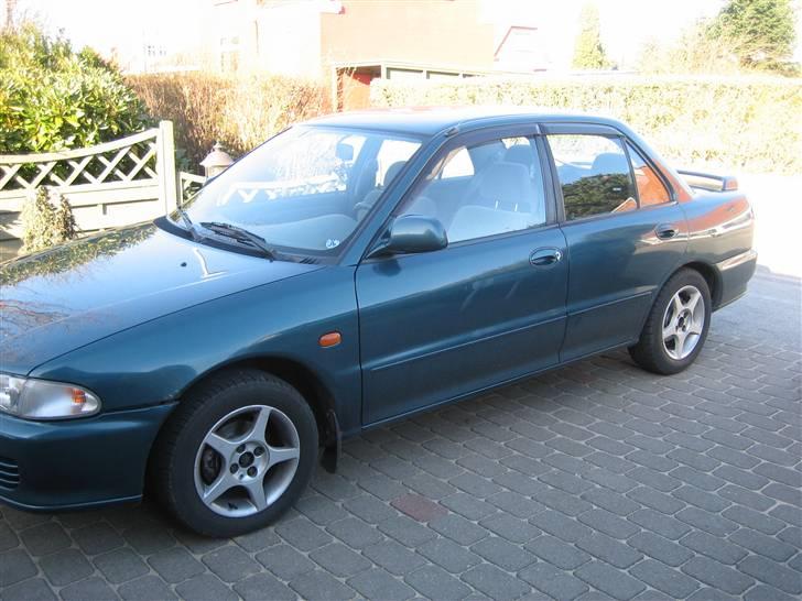 Mitsubishi Lancer 16v GLXi billede 3