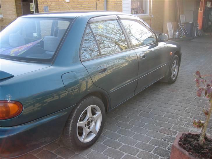 Mitsubishi Lancer 16v GLXi billede 5