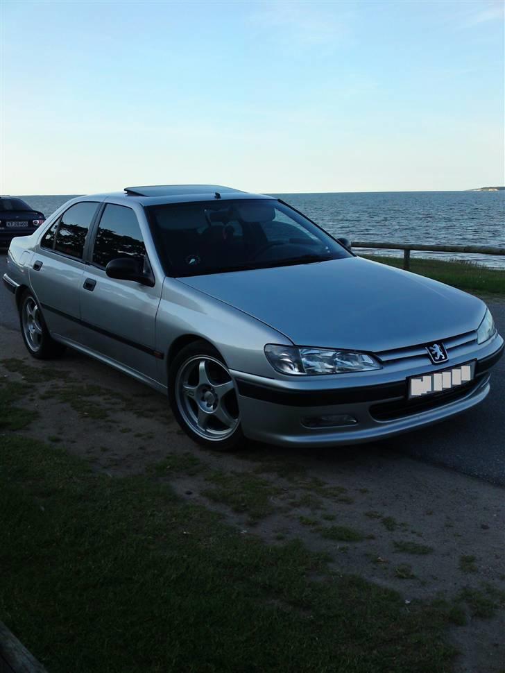 Peugeot 406  billede 1