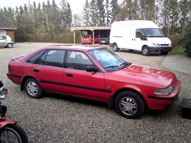 Toyota carina 2 1.6 ( skrottet ) billede 3