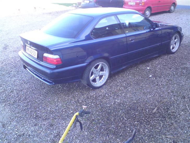 BMW 320 E36 coupe *Solgt* billede 8