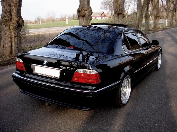 BMW ------ 740d - E38 ------- billede 1