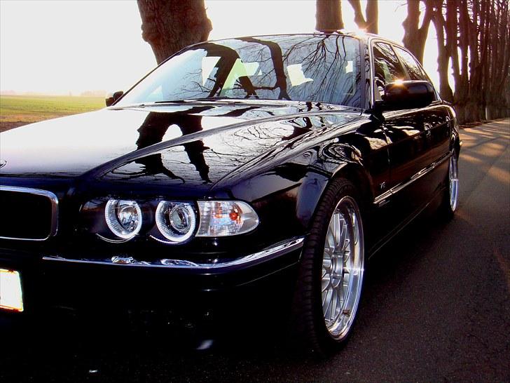 BMW ------ 740d - E38 ------- billede 6