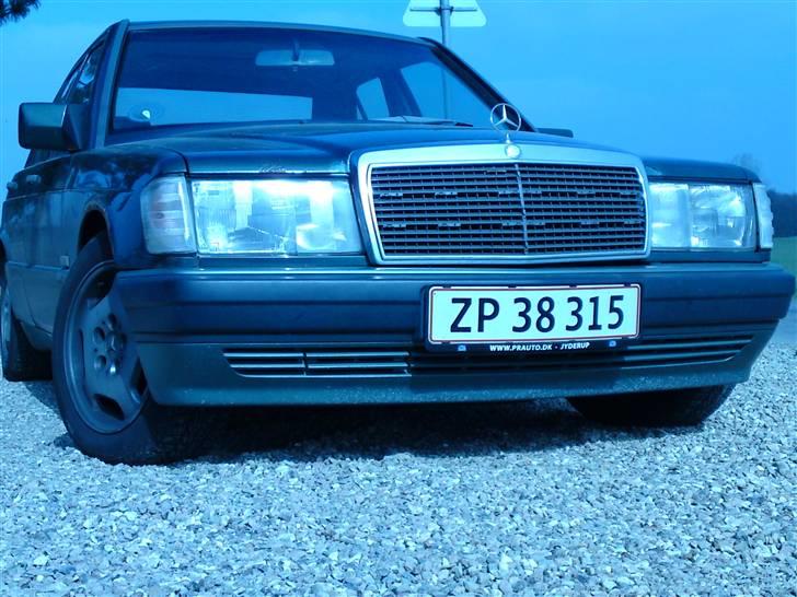 Mercedes Benz 190E 2.6 sportline.SOLGT. billede 2