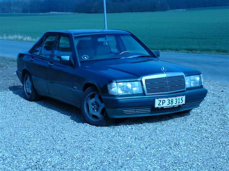 Mercedes Benz 190E 2.6 sportline.SOLGT. billede 4