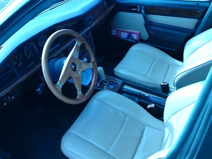 Mercedes Benz 190E 2.6 sportline.SOLGT. billede 6