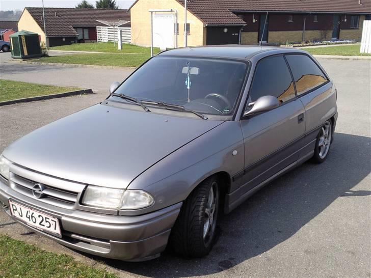 Opel astra billede 2