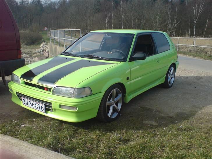 Toyota corolla Gsi  - Rosenvold igen.. hun er nu flot syns jeg. billede 12